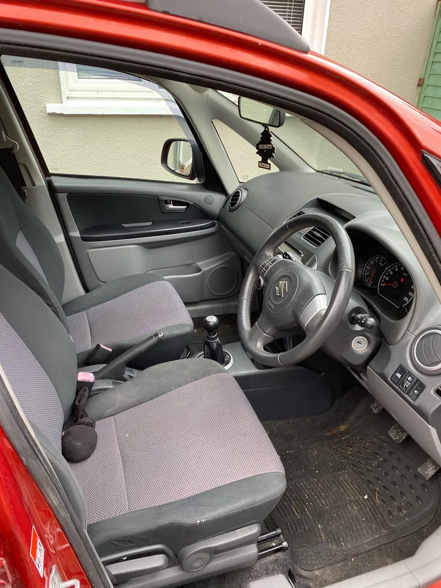 2008 Suzuki SX4 - Image 4