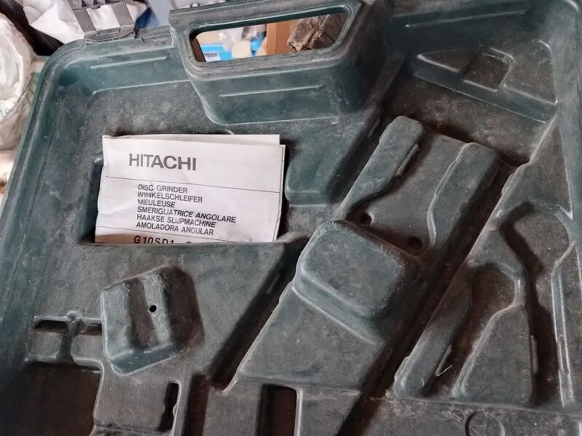 Hitachi disc grinder - Image 2