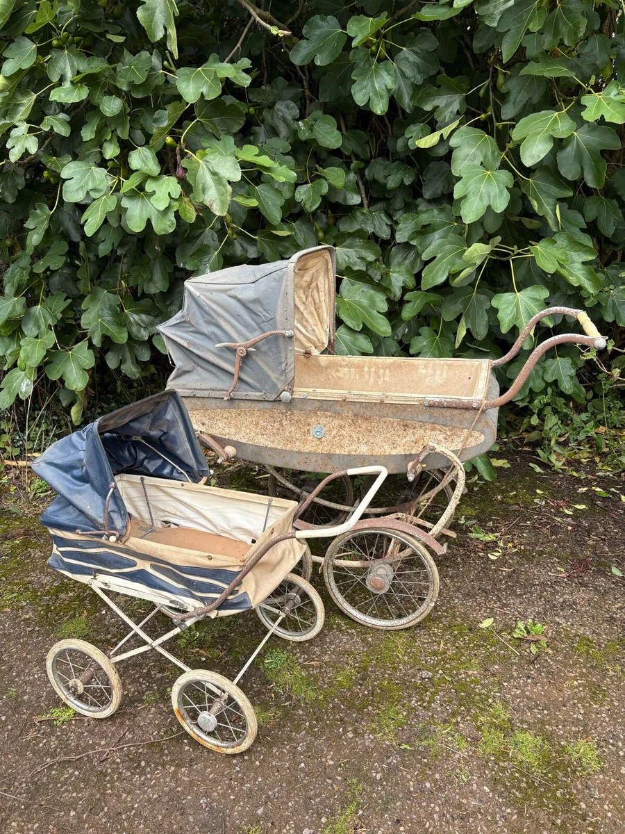 Vintage pram - Image 1