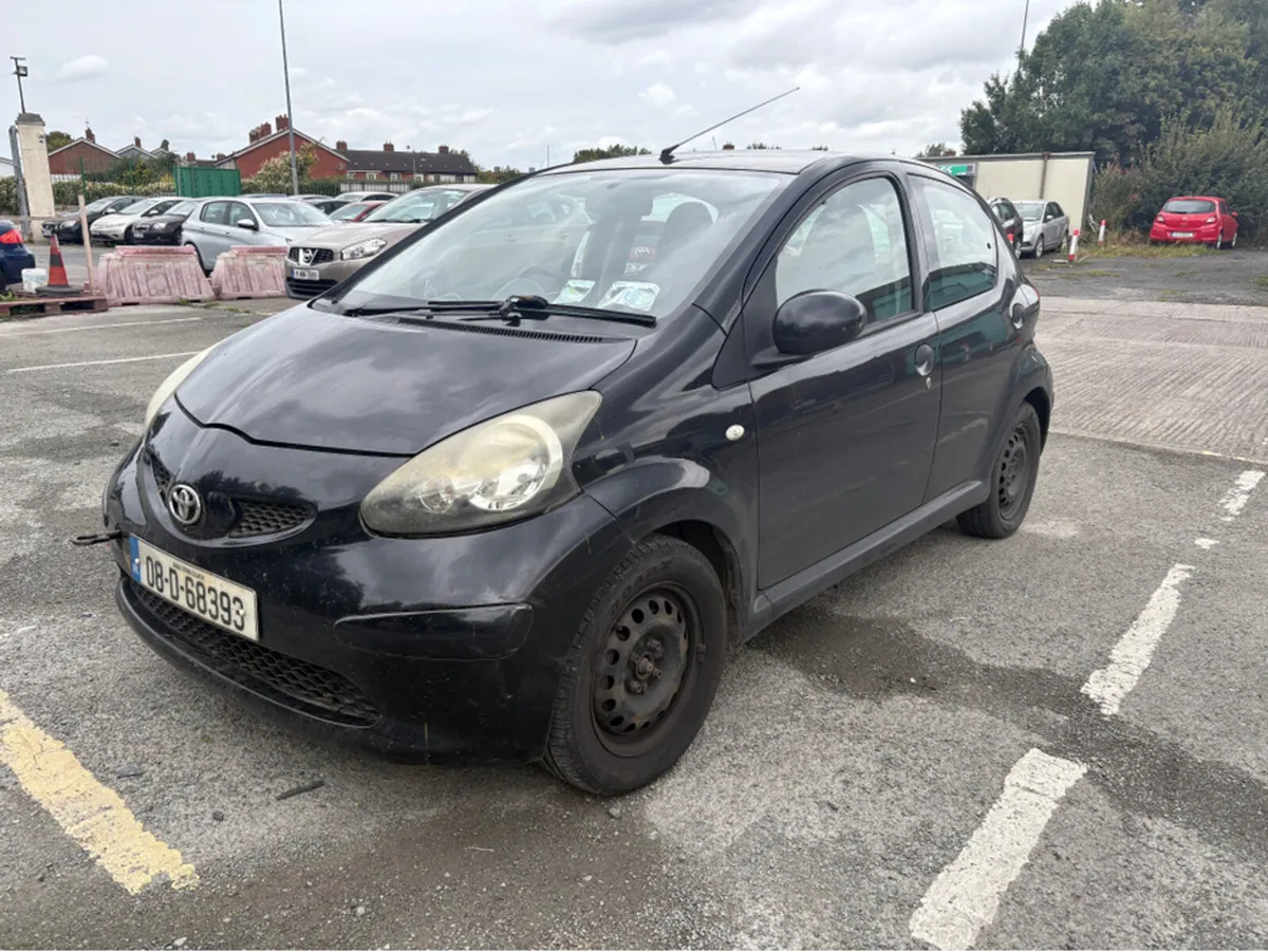 Toyota Aygo 1.0 5DR TERRA - Image 2