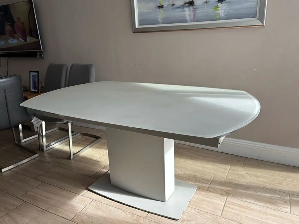 Kitchen / Dining Table - Image 3