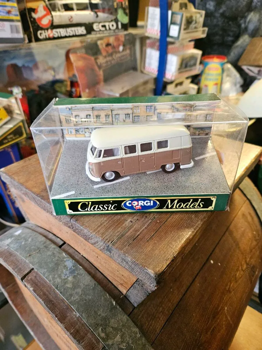 Corgi VW Van - Image 1