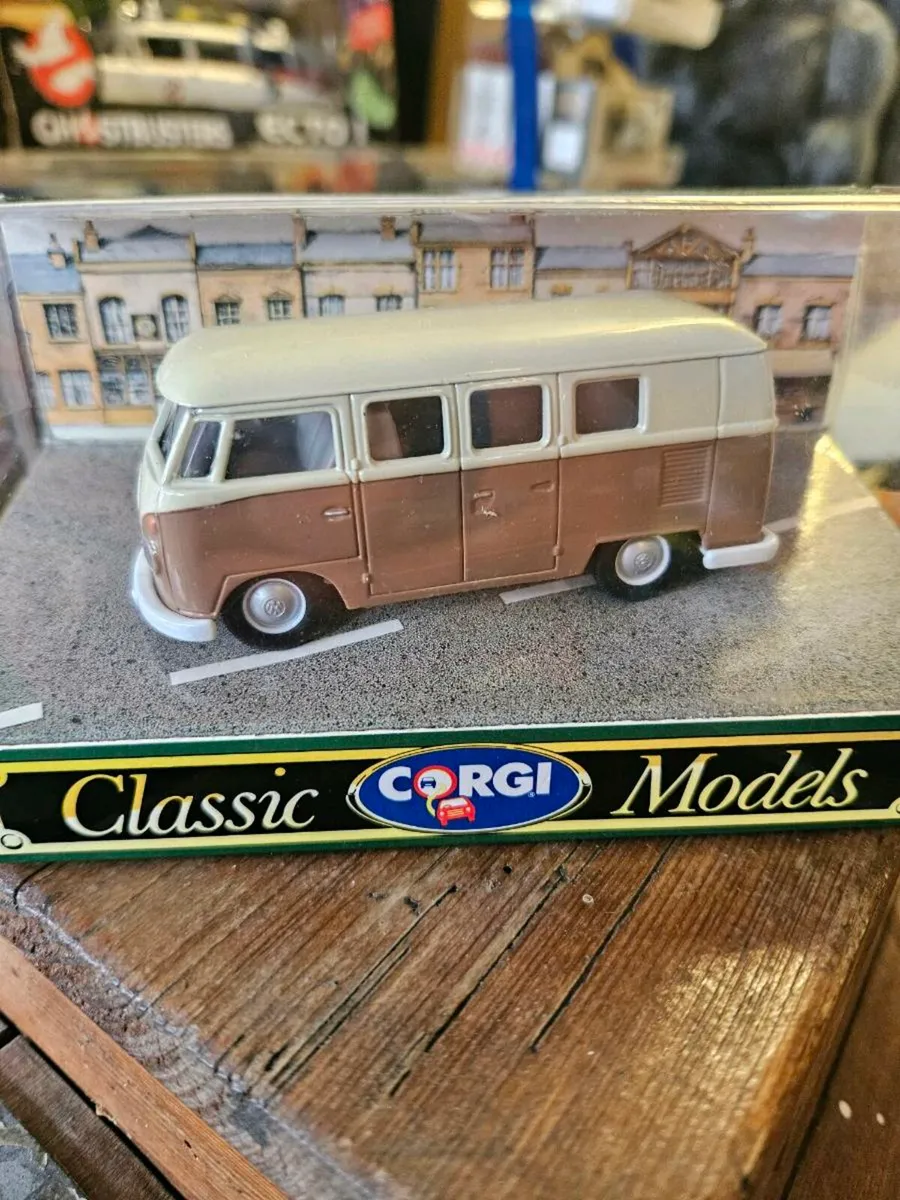 Corgi VW Van - Image 2