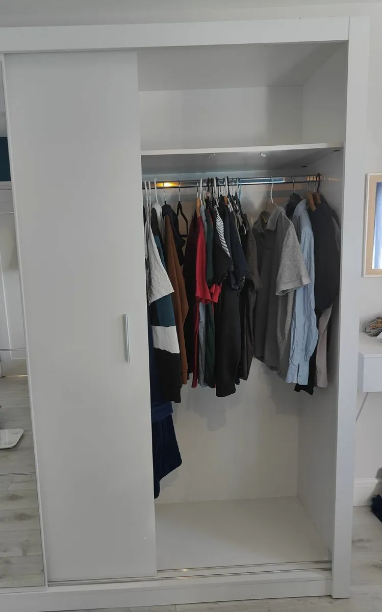 Sliding Door Wardrobe 250cm with mirror - Image 2