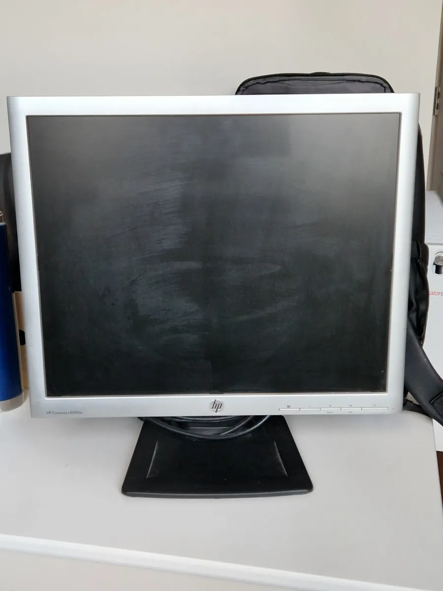 Computer screen