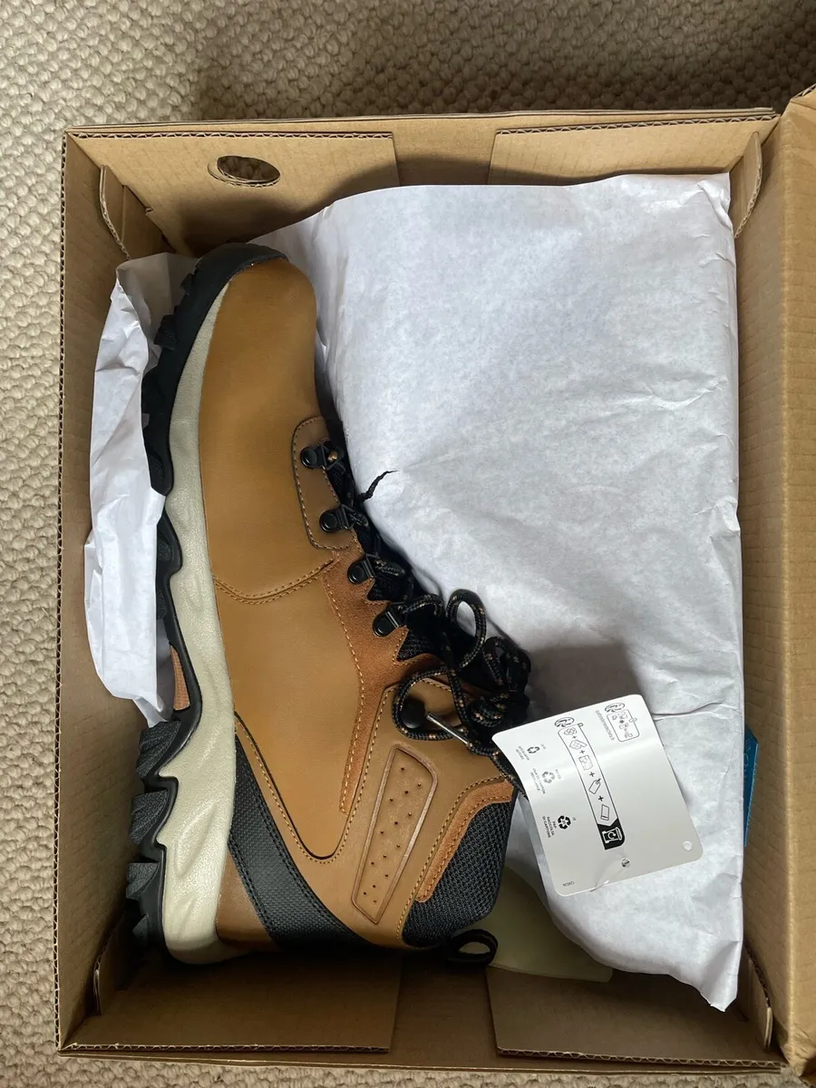 Columbia Newton Ridge Plus II Waterproof - Image 4