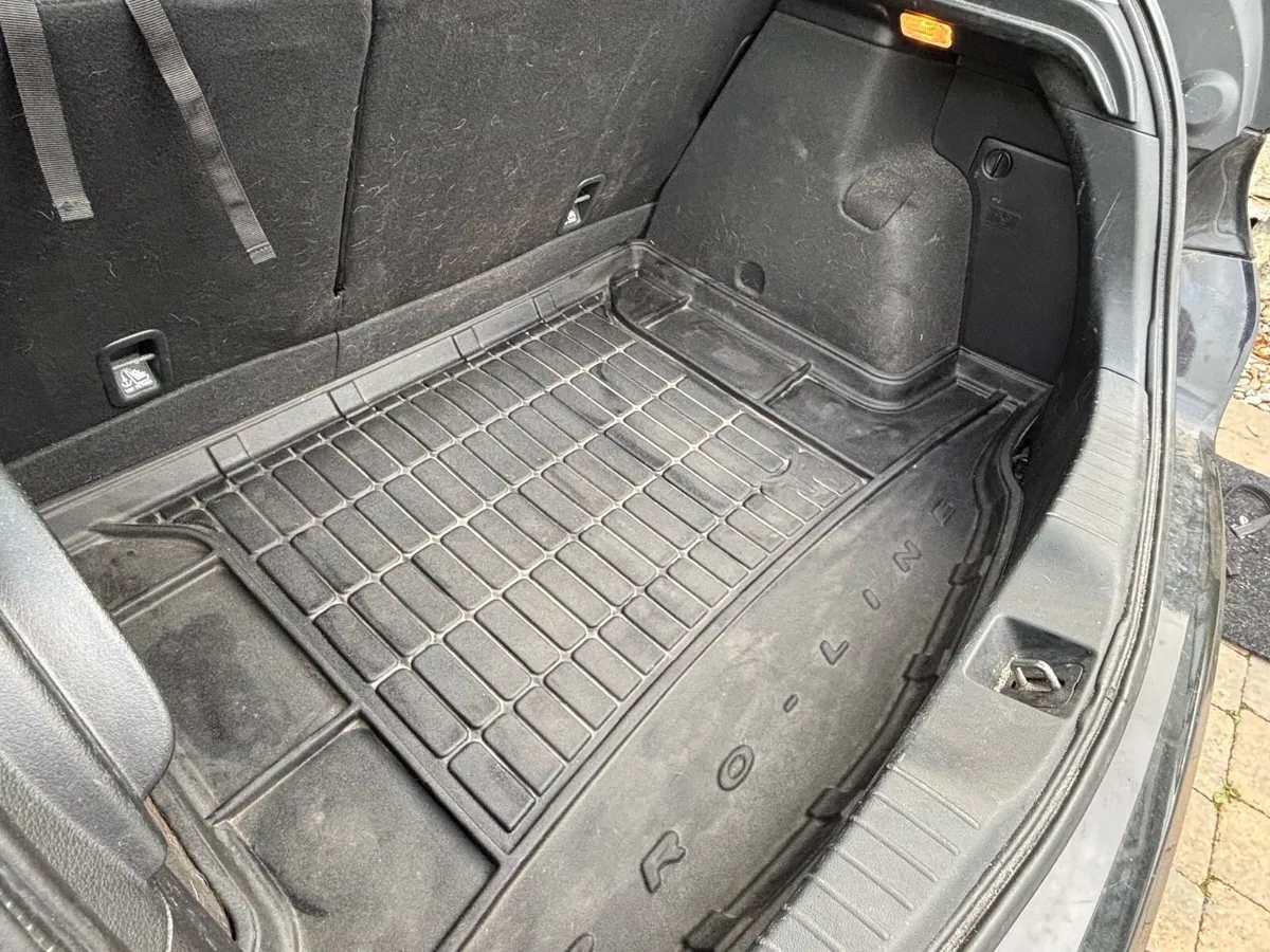 Boot liner - Honda Civic 9th gen - Image 3