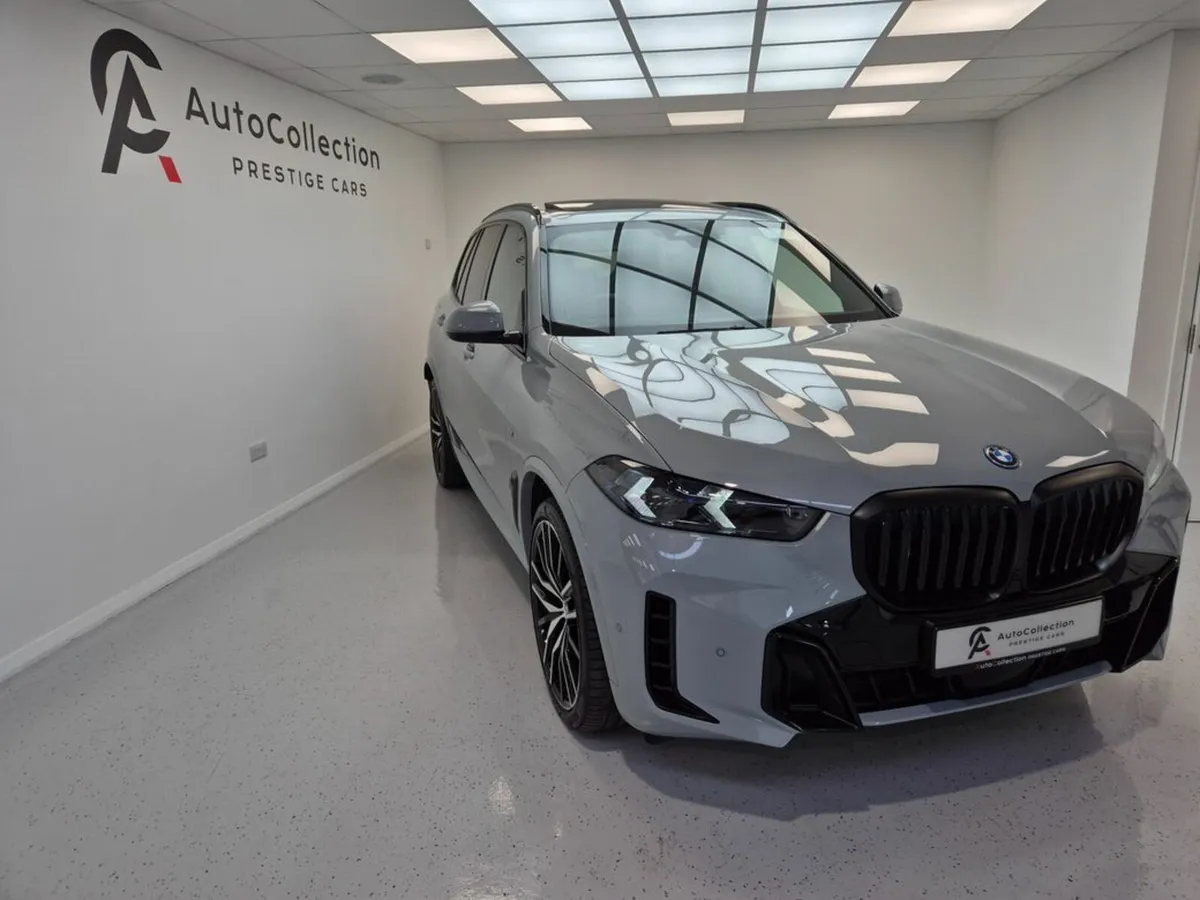 BMW X5 **50e M SPORT PRO**HUGE SPEC**ONLY 15K MILE - Image 1