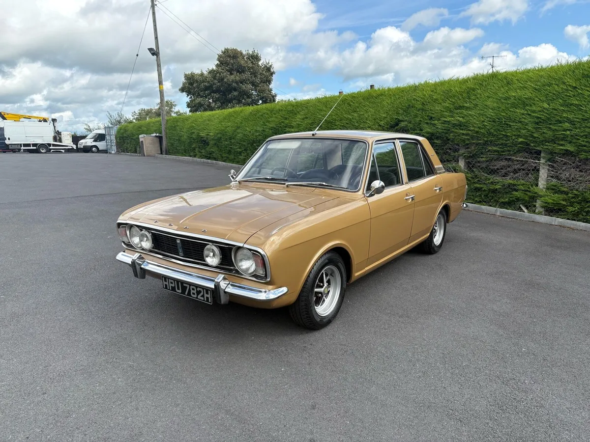 Ford cortina  1600 E - Image 1