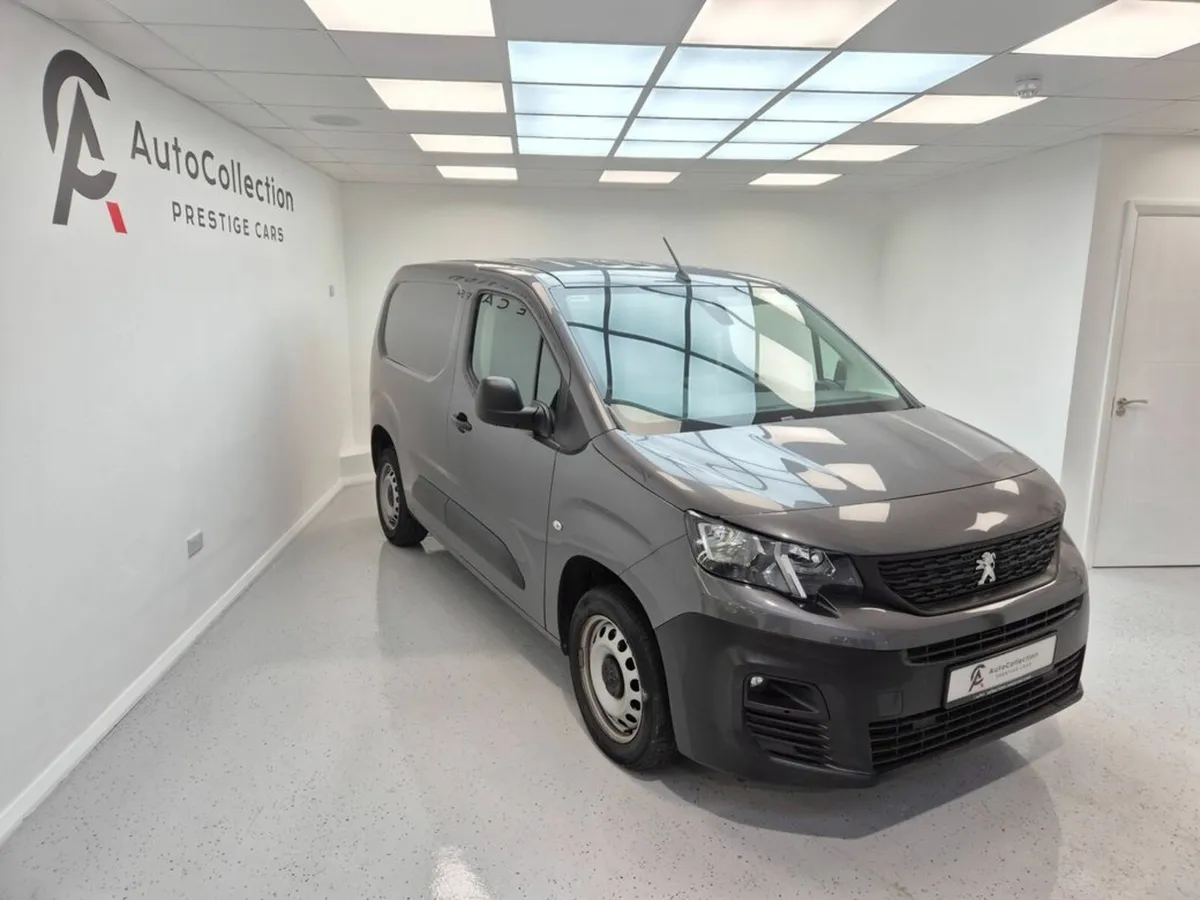 Peugeot Partner **PRO PLUS**1 TON CAPACITY**TOW BA - Image 1