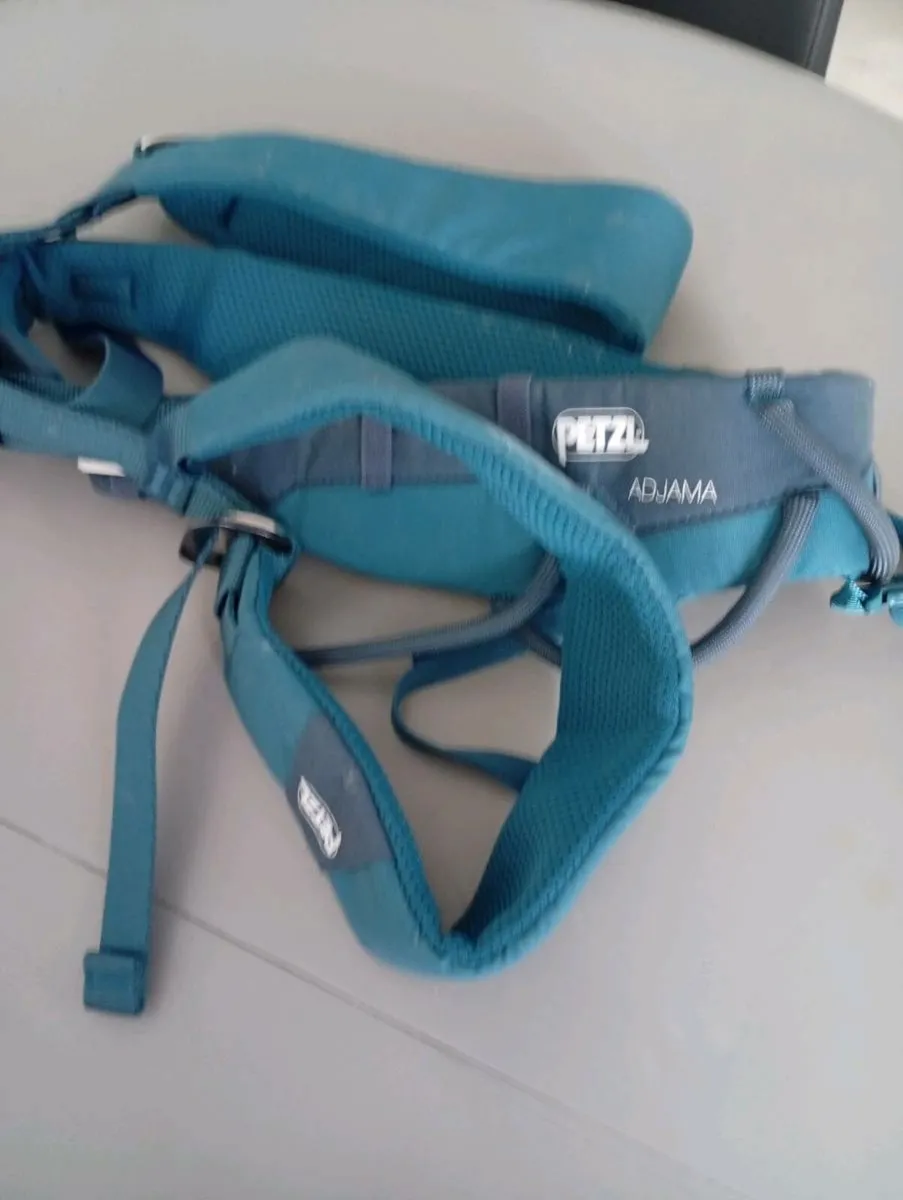 Climbing gear - Image 3