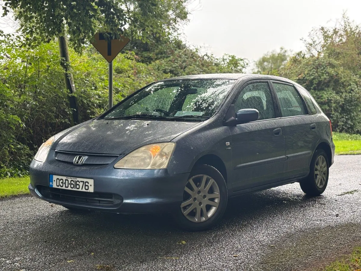 Honda civic 1.6L AUTOMATIC NCT 10/26 TAX 10/25 - Image 3