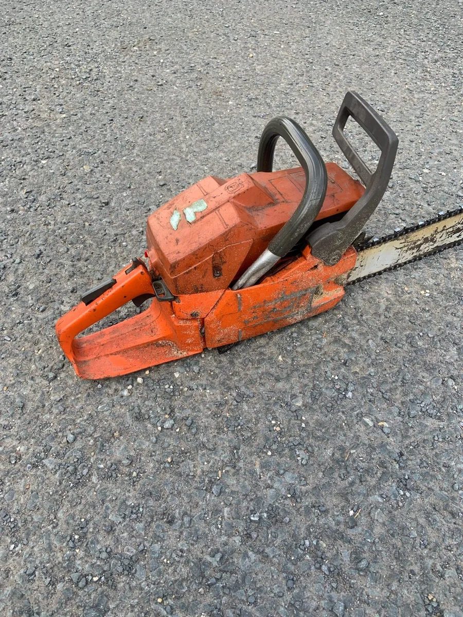 Husqvarna 61 chainsaw - Image 3