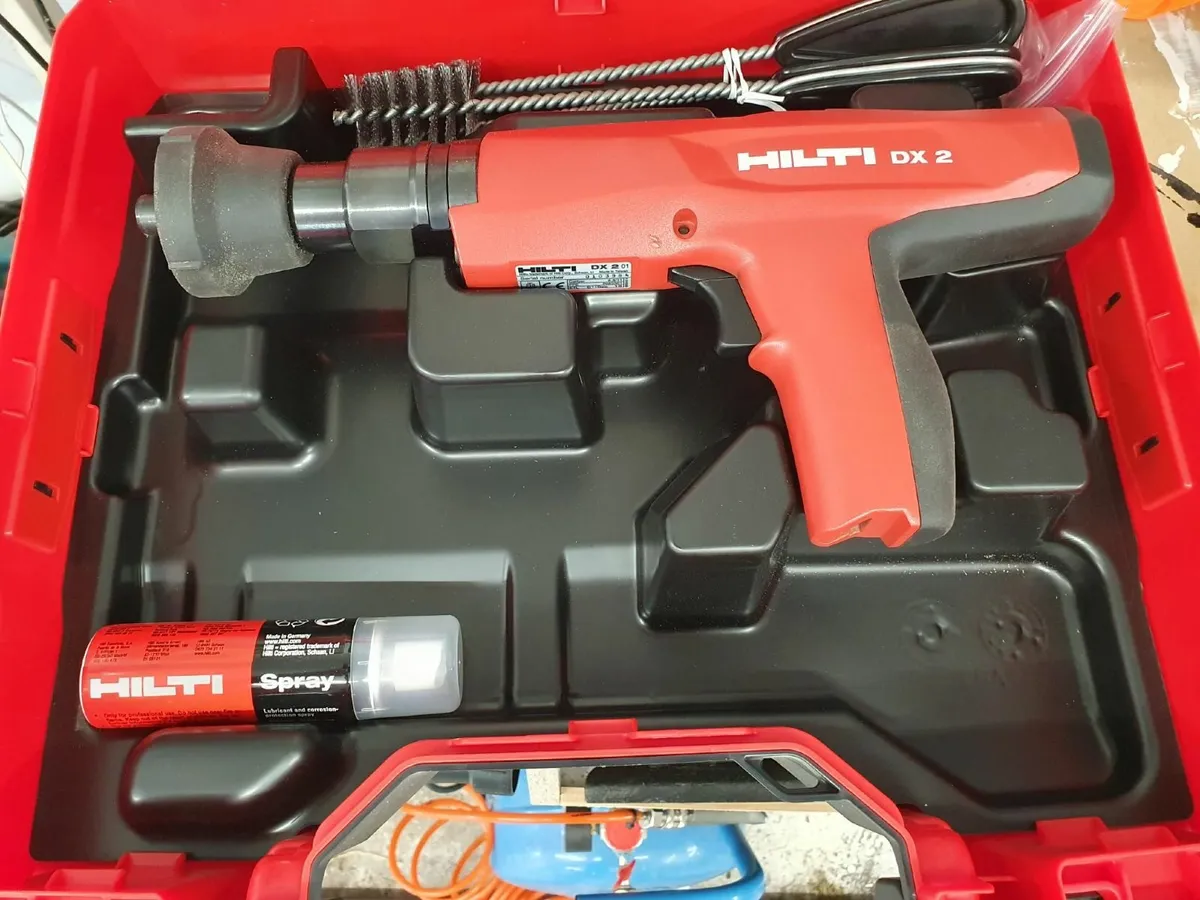 Like New Hilti D2 - Image 1
