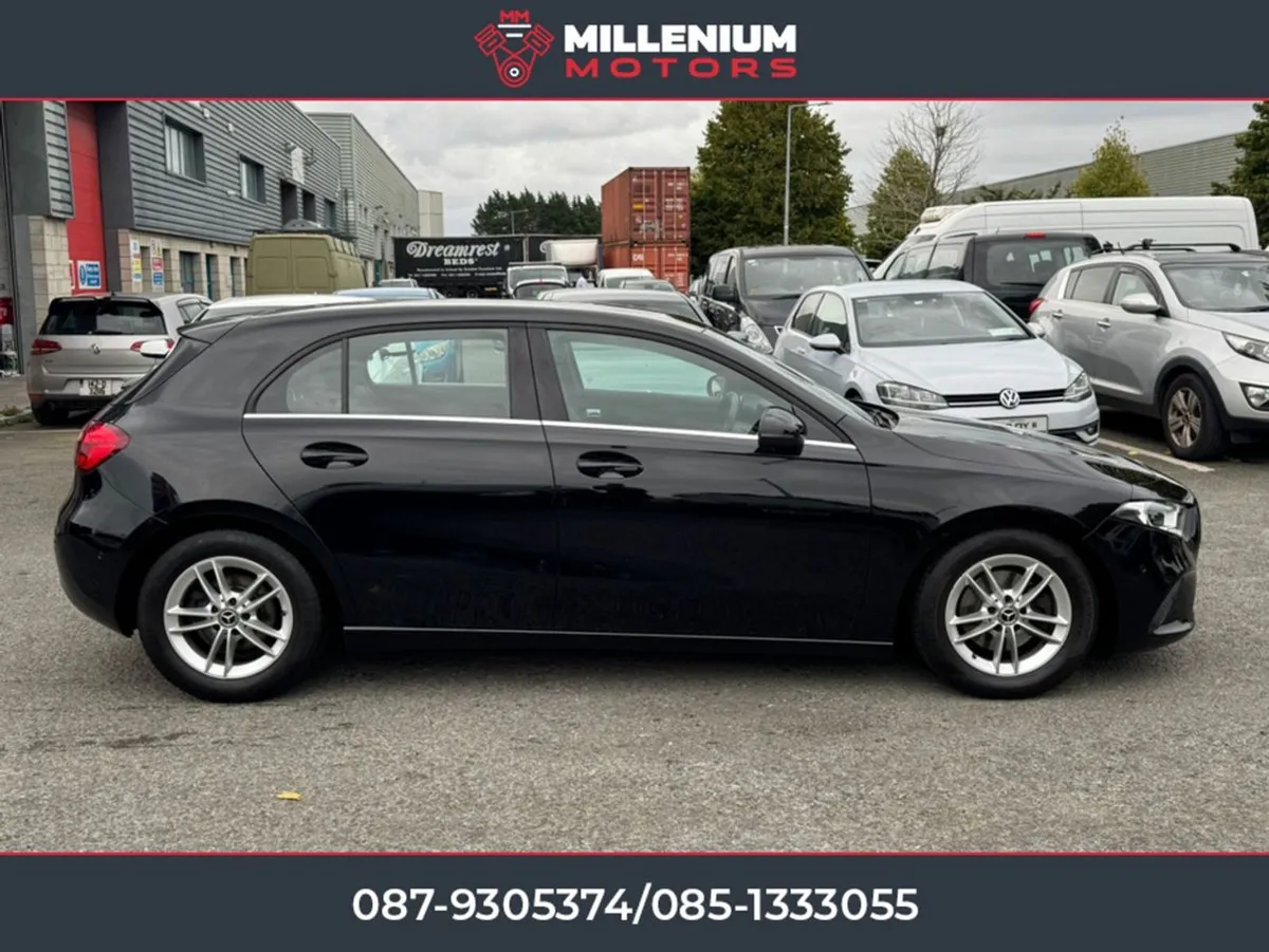 Mercedes-Benz A-Class A180 TOP Spec Low KMS - Image 2