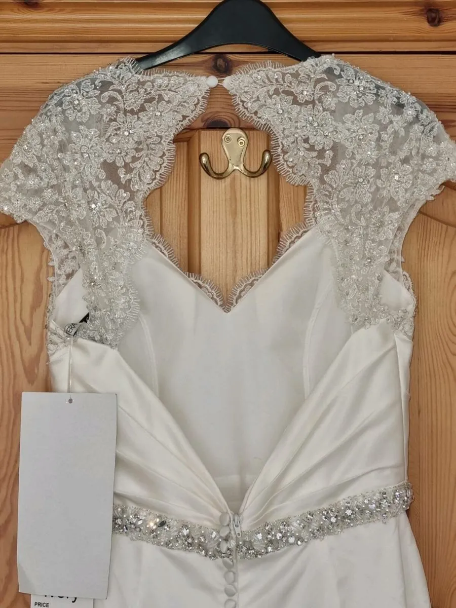 Wedding Dress - Image 4