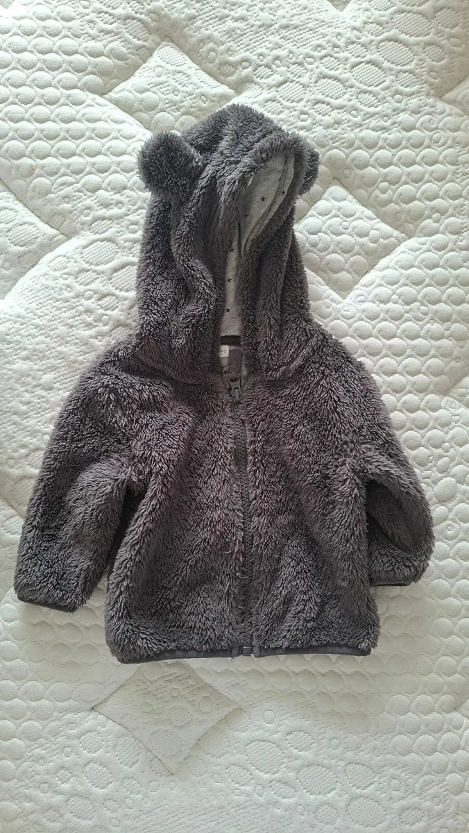 Baby Clothes - Image 3