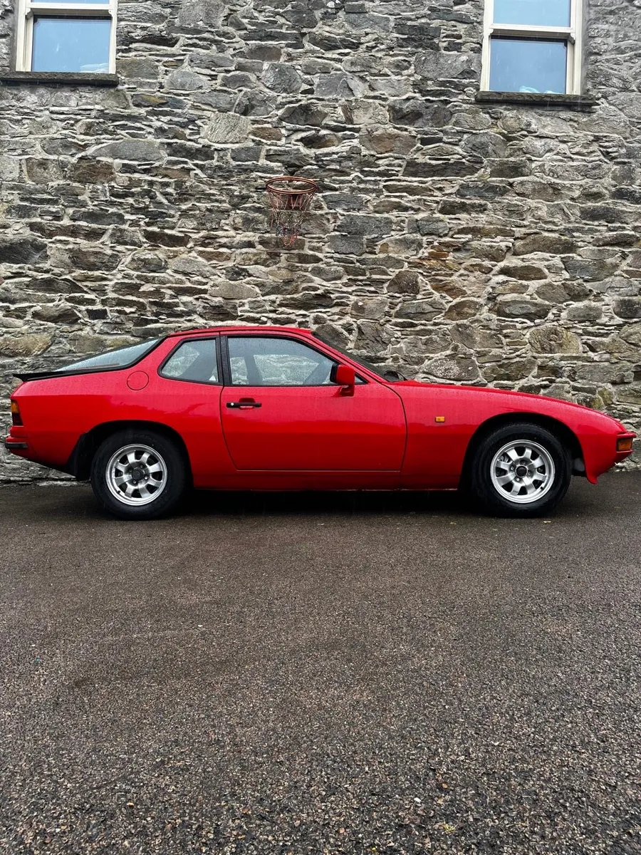 1984 Porsche 924 2.0L - Image 2