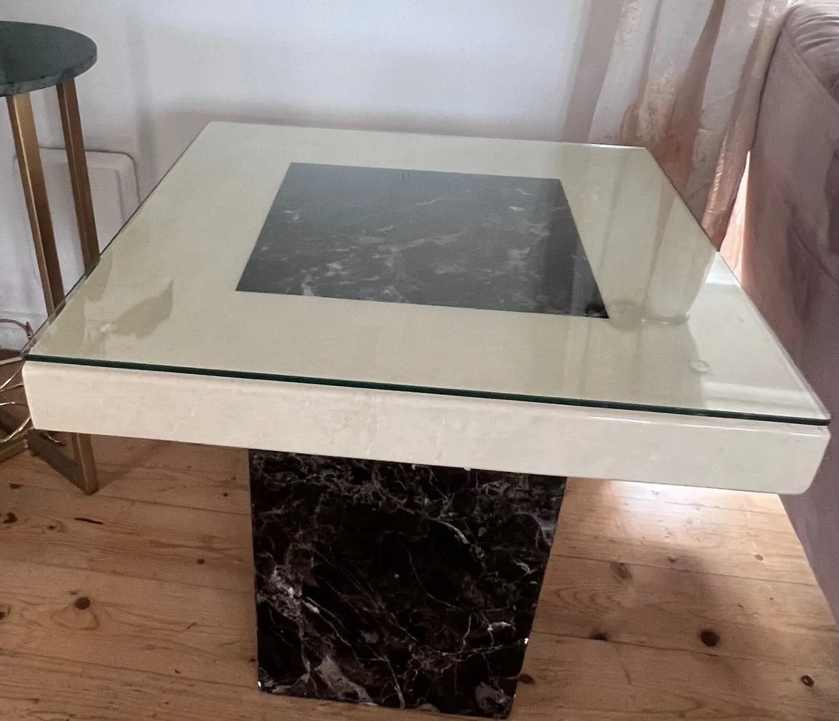 Coffee table - Image 1