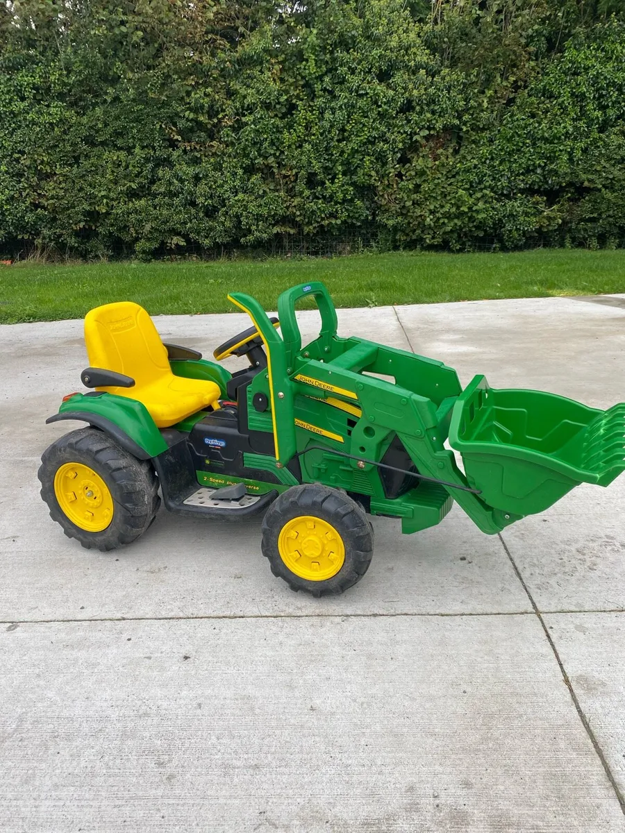 Peg Perego John Deere Tractor with Loader - Image 1