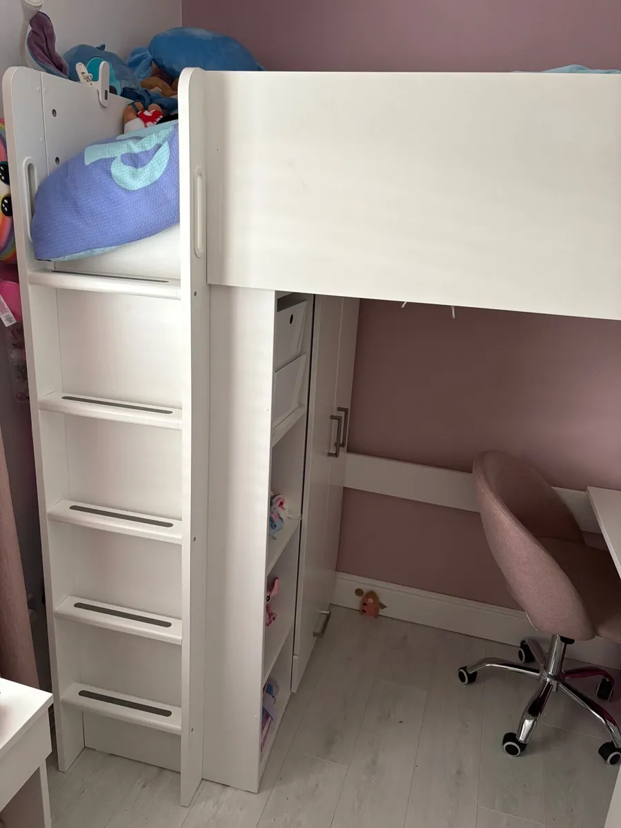 Bed - Image 3