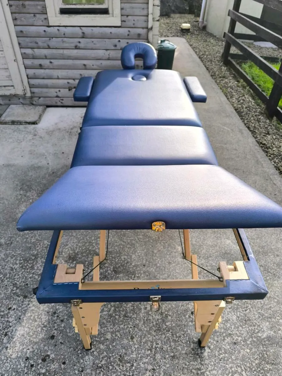 PortaLite Massage Table - Image 1