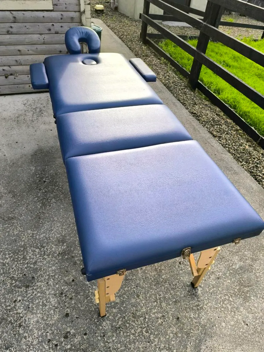 PortaLite Massage Table - Image 3