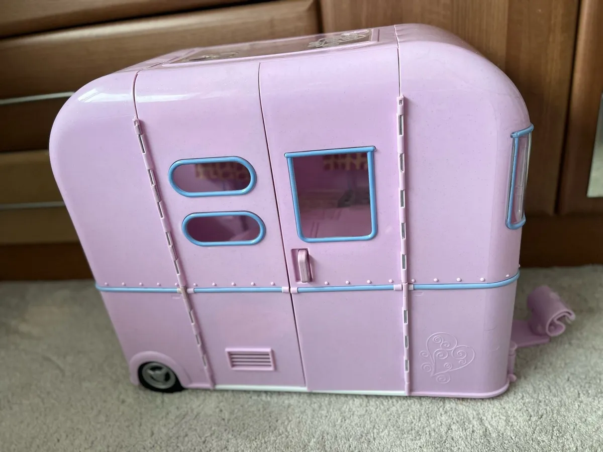 Our generation camper van & accessories - Image 1