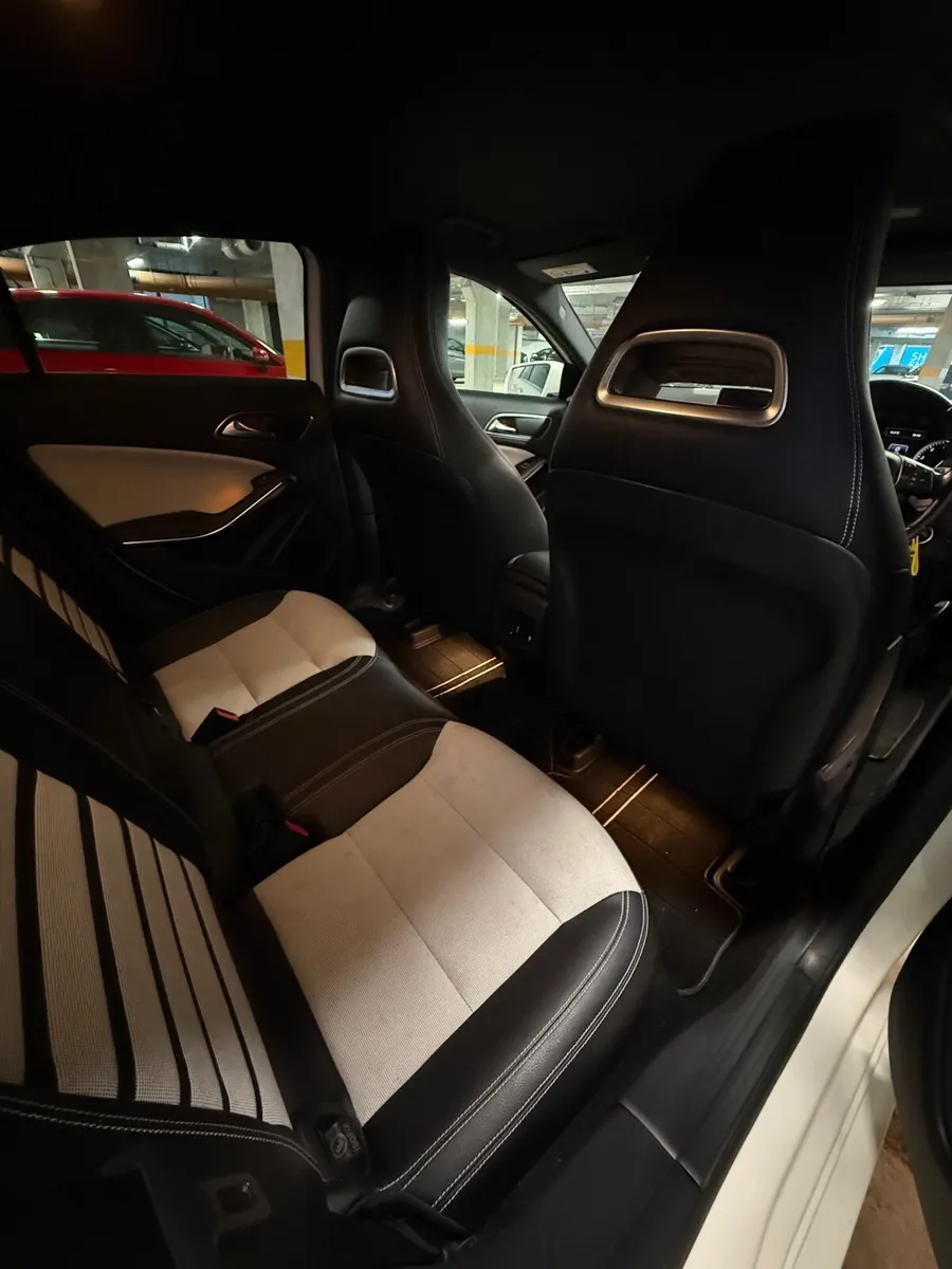 Mercedes-Benz A-Class 2014 - Image 3