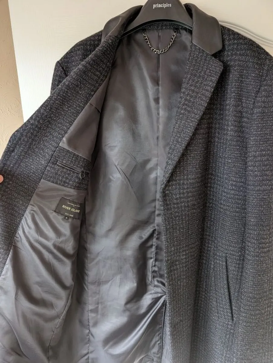 River Island overcoat - Image 2