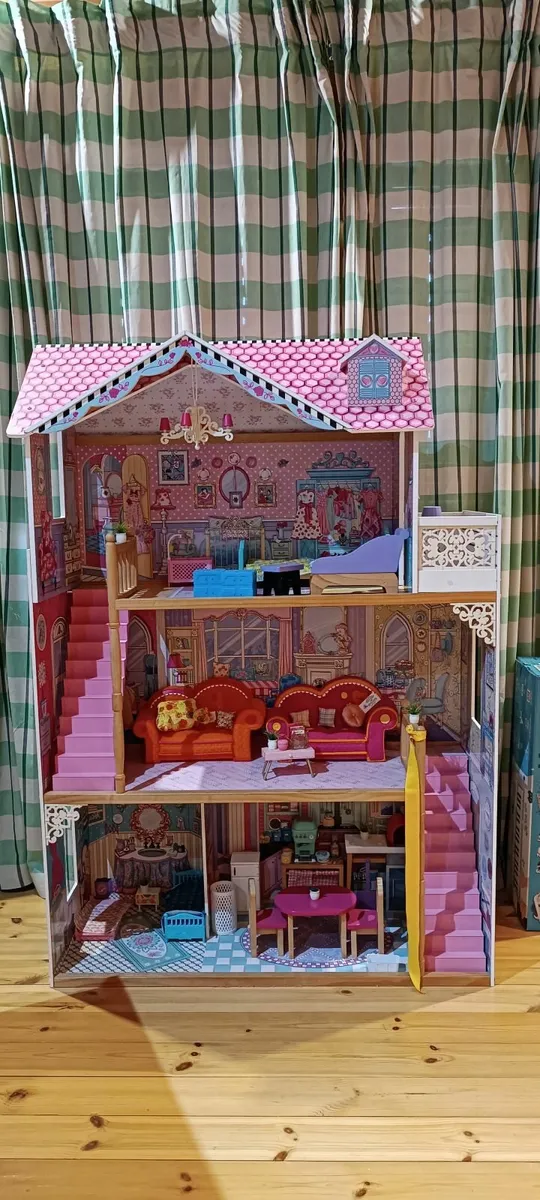 Dolls house