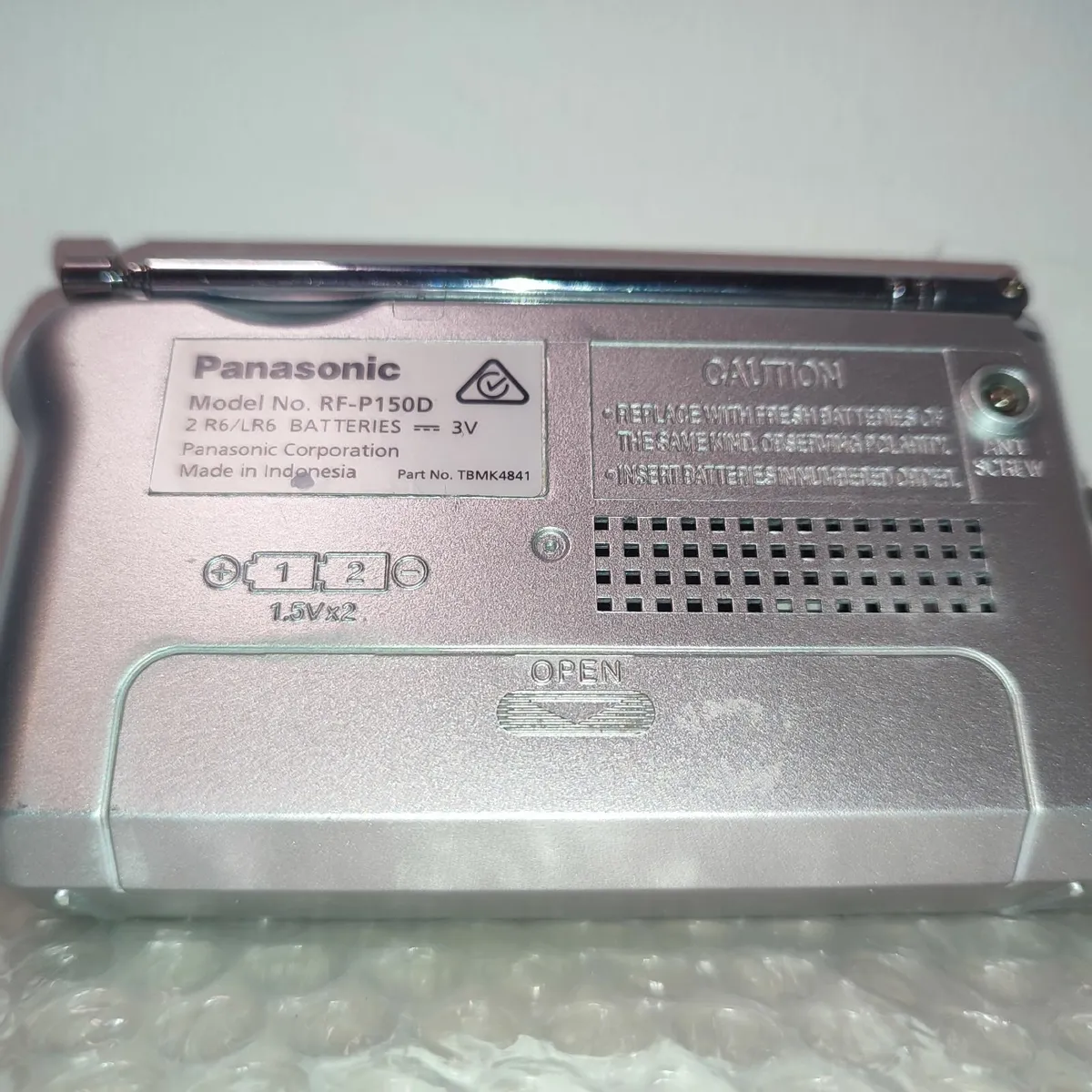 Panasonic RF-P150D FM/AM Pocket Radio 2-band Recei - Image 2