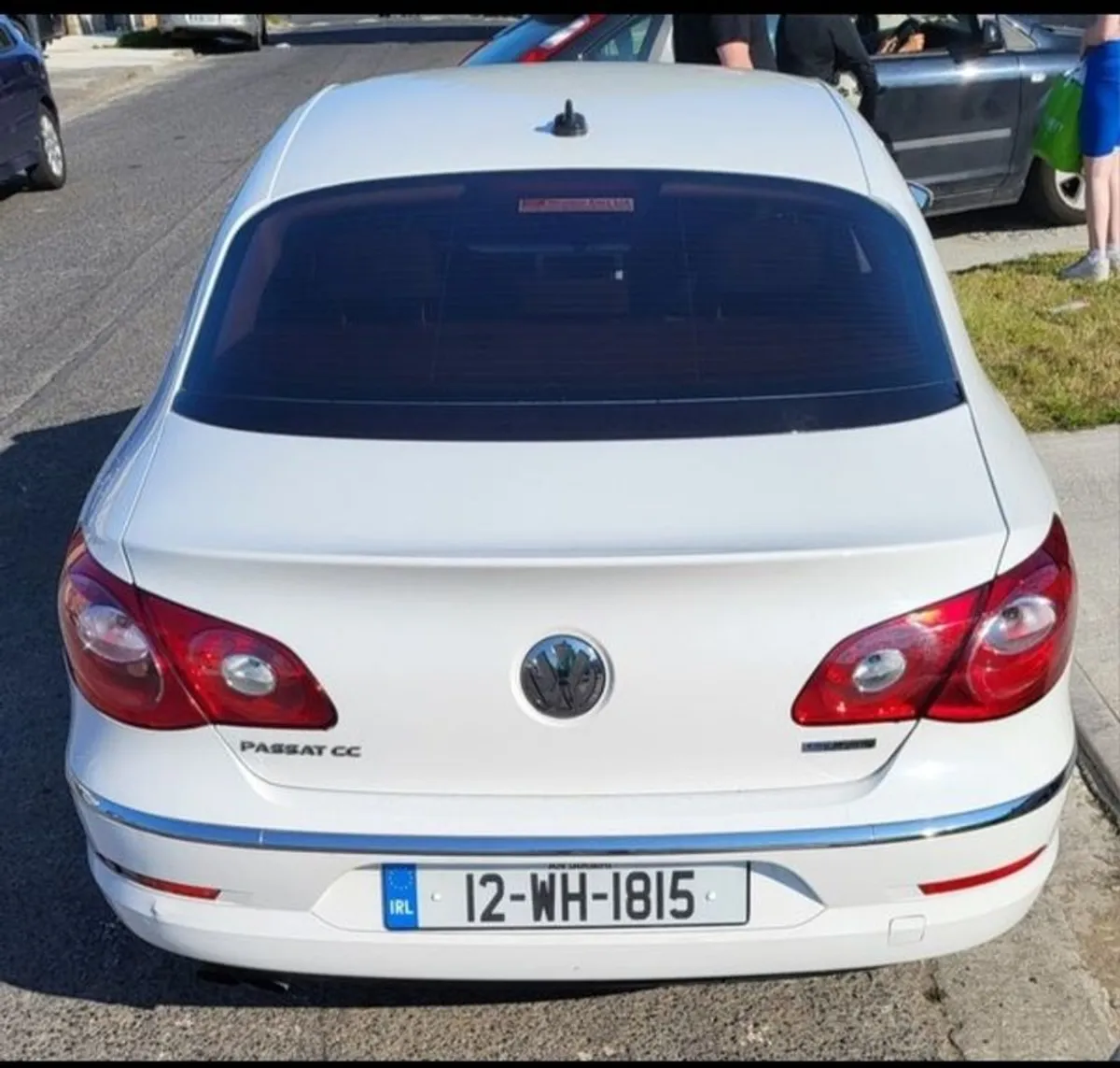 2012 Volkswagen Passat - Image 2