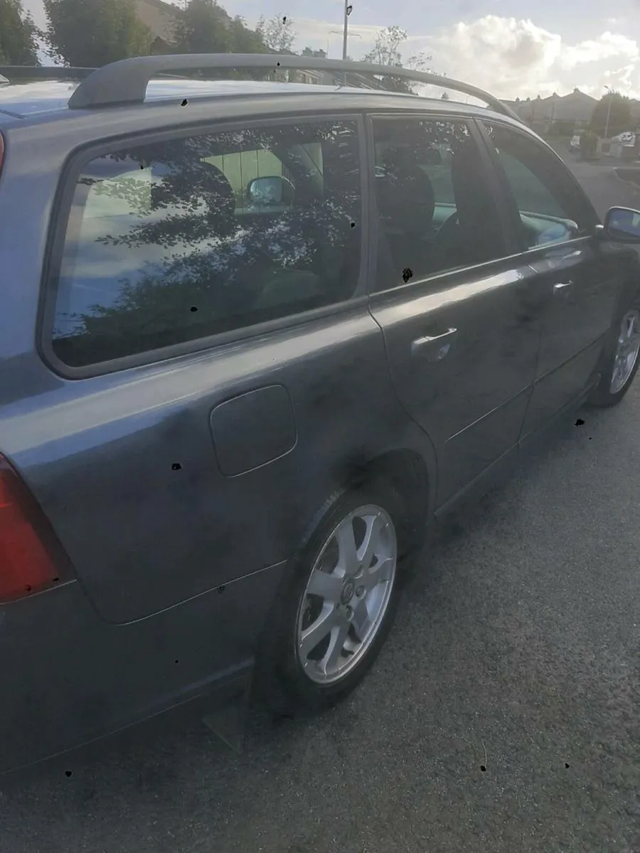 Volvo - Image 4