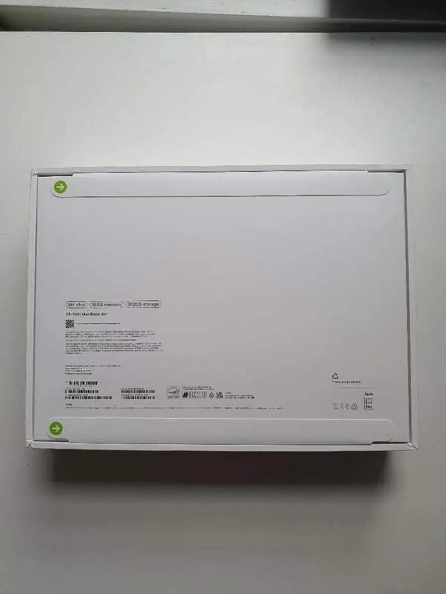 Brand New MacBook Air 13 in M4 16GB RAM 512GB SSD Sky Blue 3 Years Warranty Sealed - Image 2