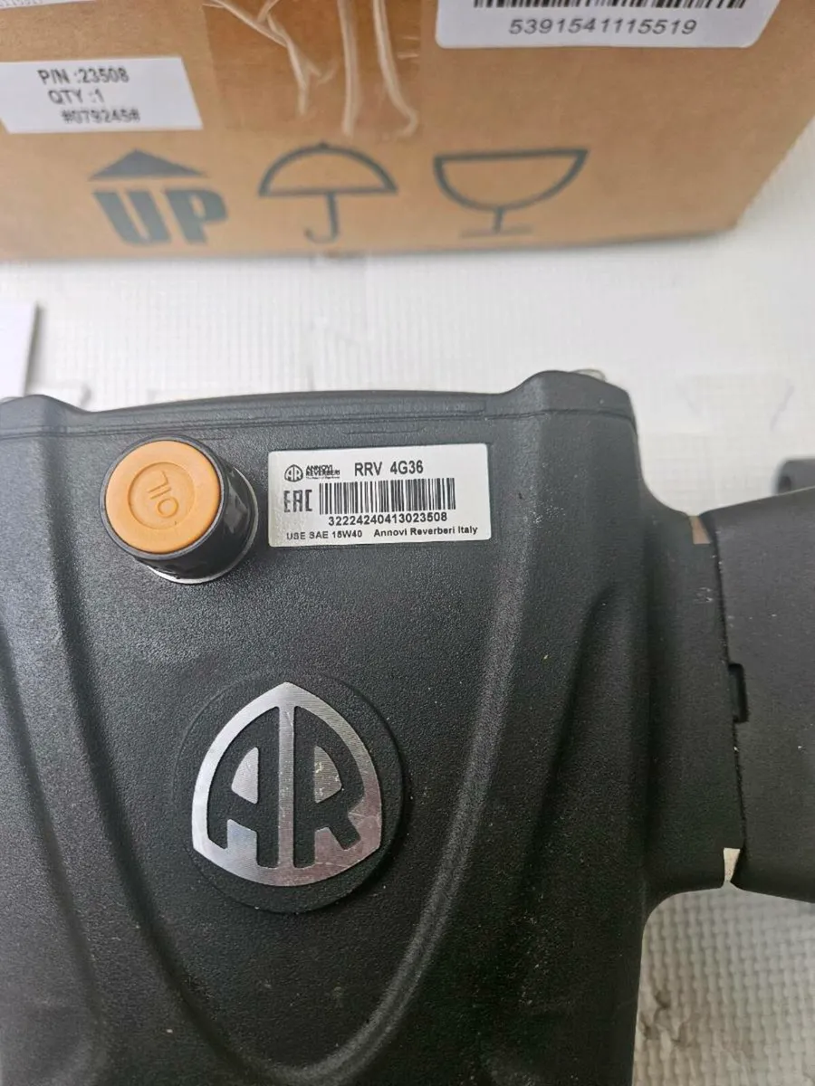 Pressure washer pump "new" - Image 2