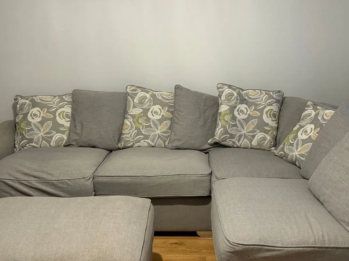 Sofa - Image 3