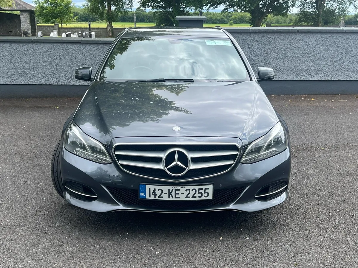 Mercedes E220 2014 - Image 3