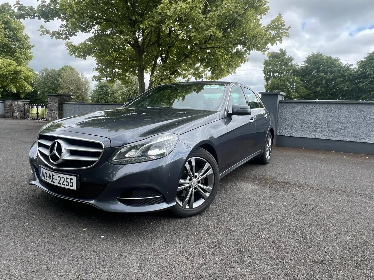 Mercedes E220 2014 - Image 4