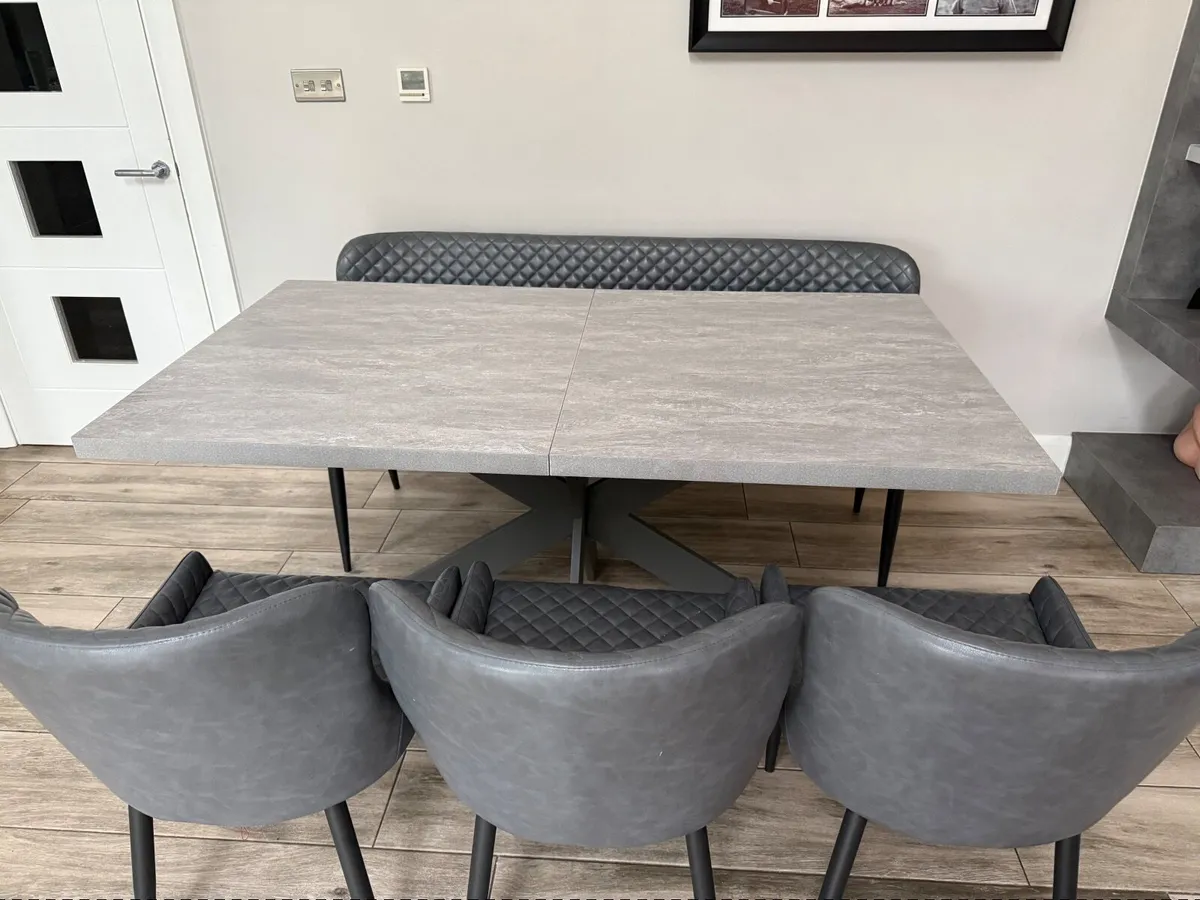 Kitchen Table & Chairs with Bench - Image 4