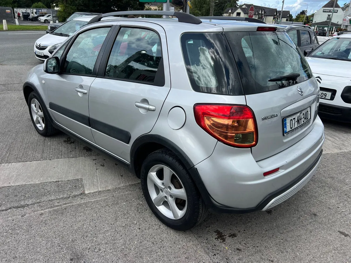 Suzuki SX4 2007 - Image 2