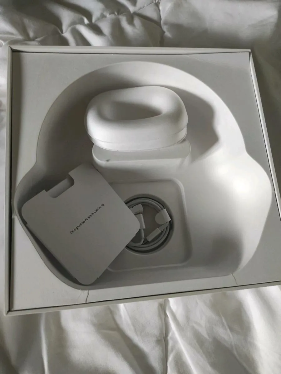 Airpods max USB-C - Image 4