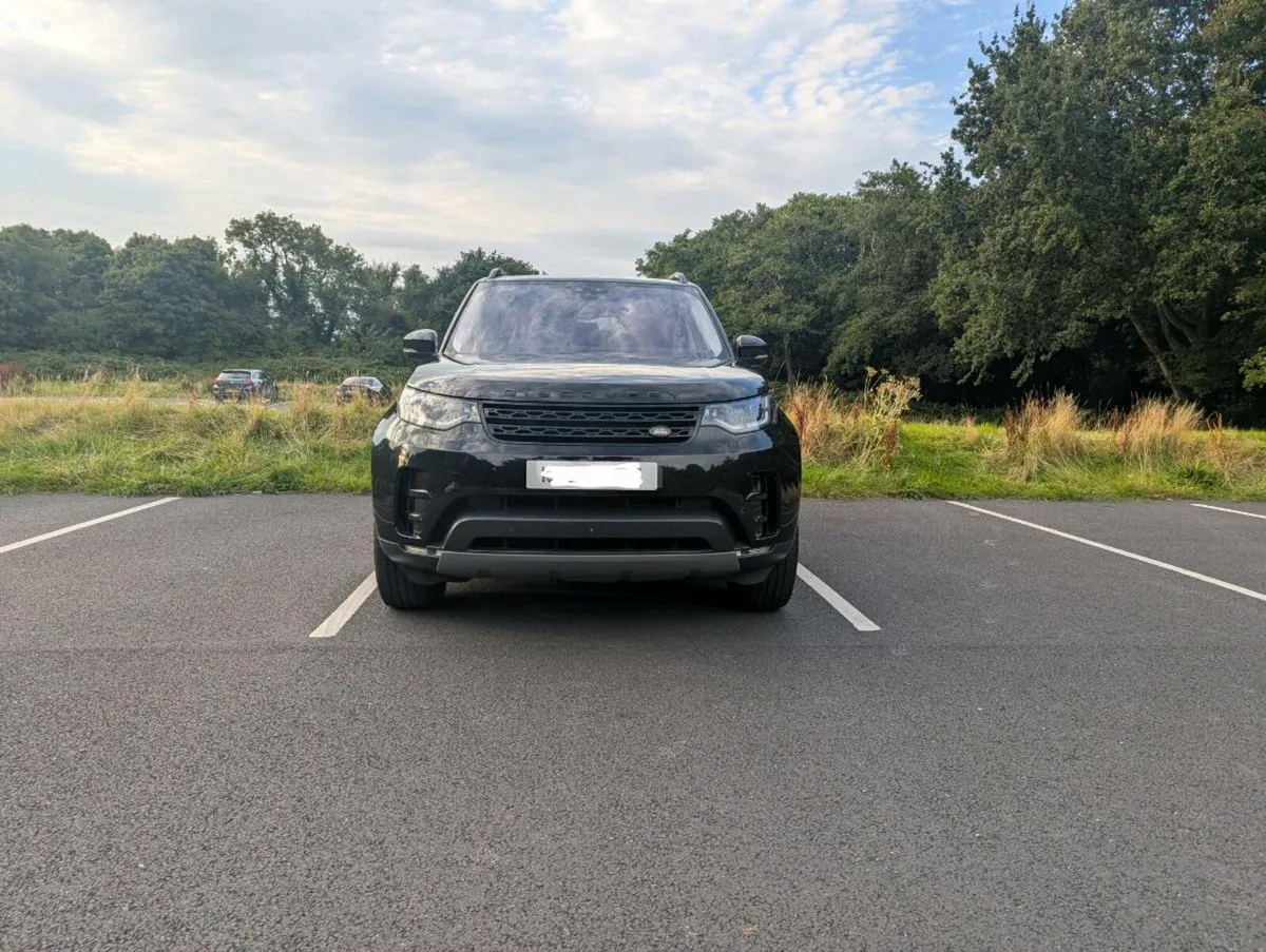 Landrover Discovery 5 HSE Luxury - Image 4
