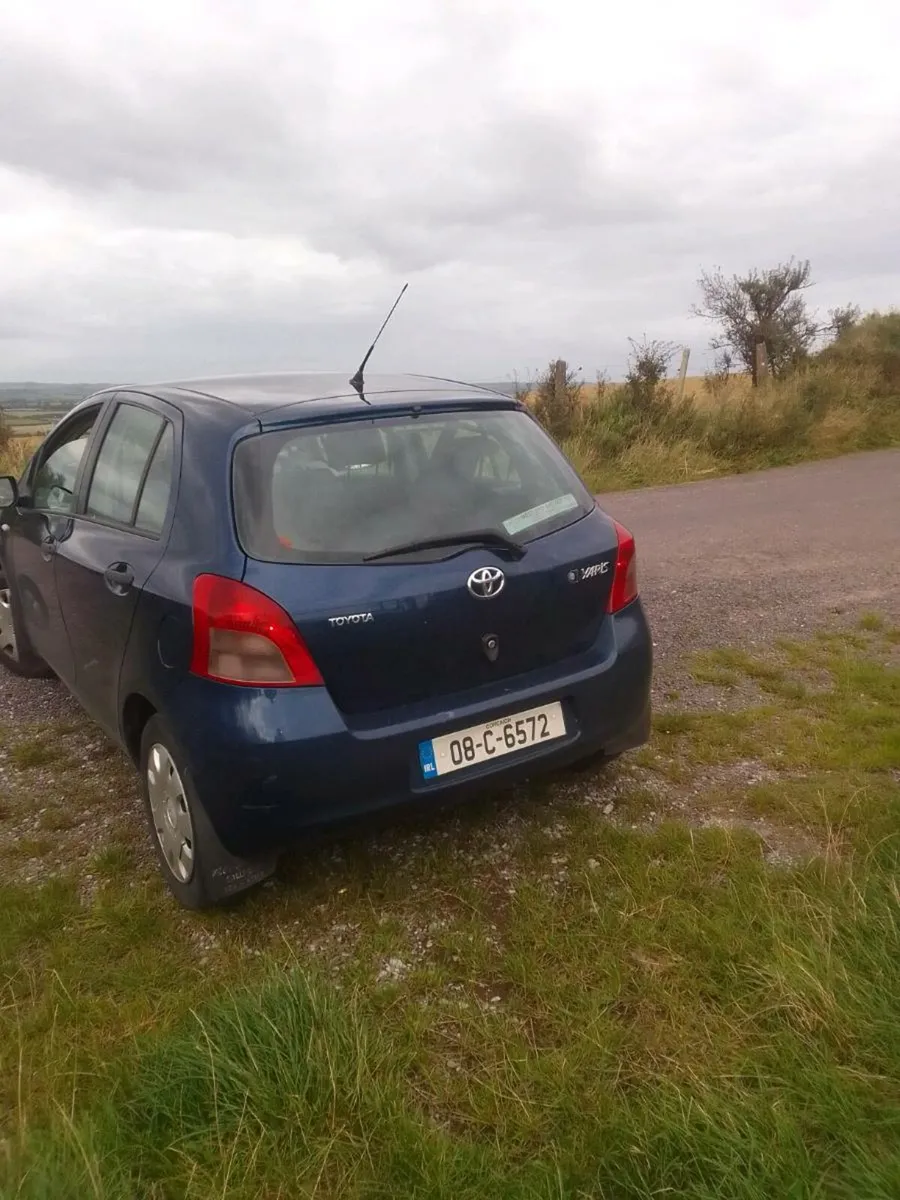 Toyota yaris - Image 2
