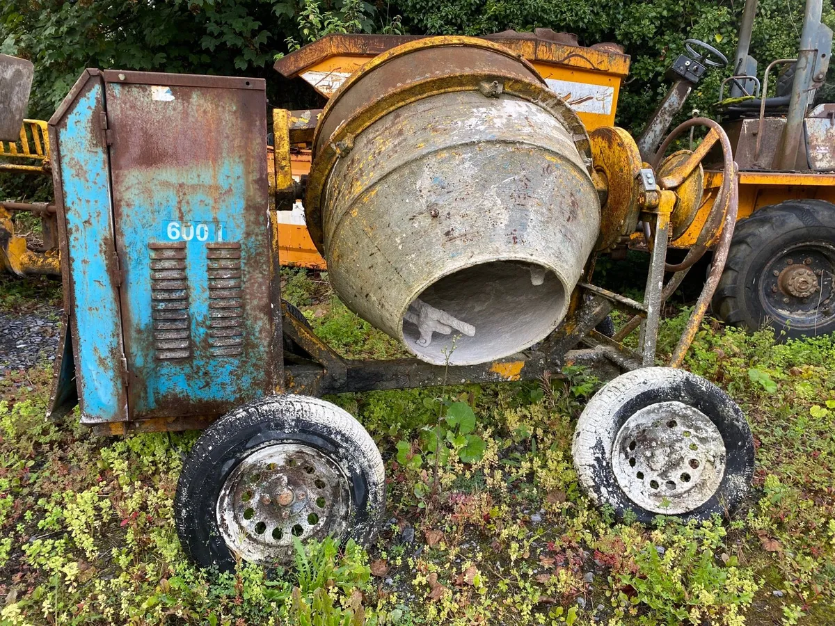 Cement mixers - Image 2