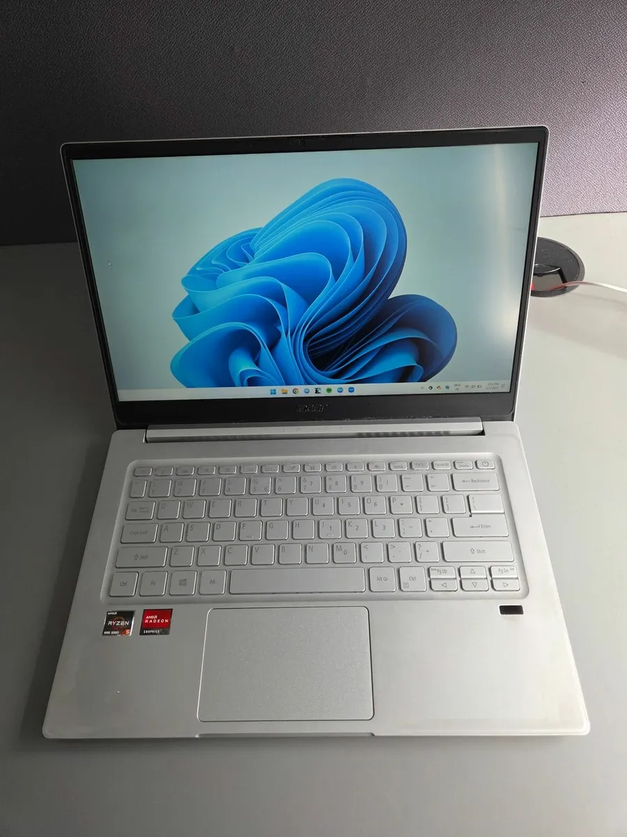 Acer Swift SF314 Laptop Ryzen5/8GB/512SSD/FHD - Image 3