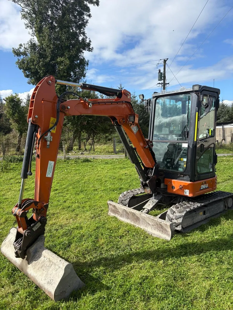 Hitachi 26U - Image 3