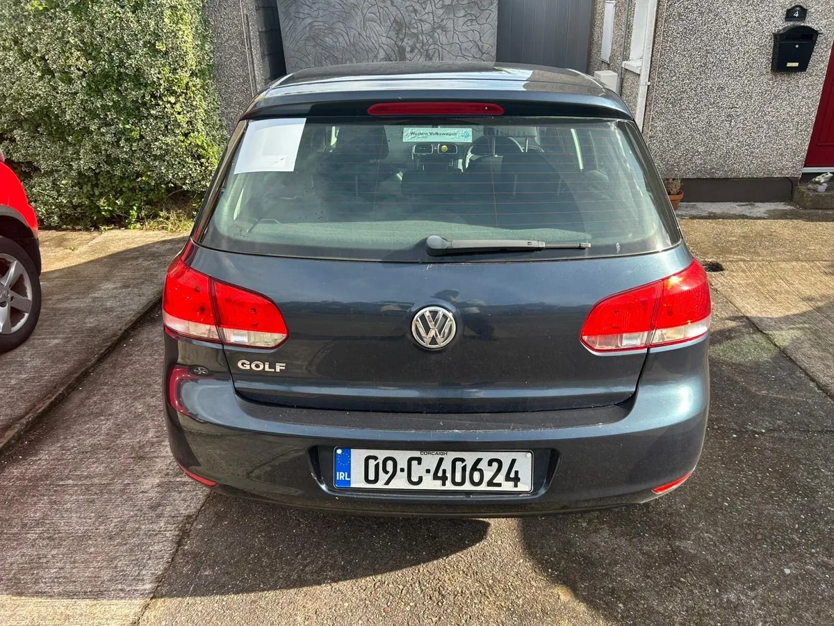 Vw golf 1.4 petrol *LOW MILEAGE* *NEW NCT* - Image 4
