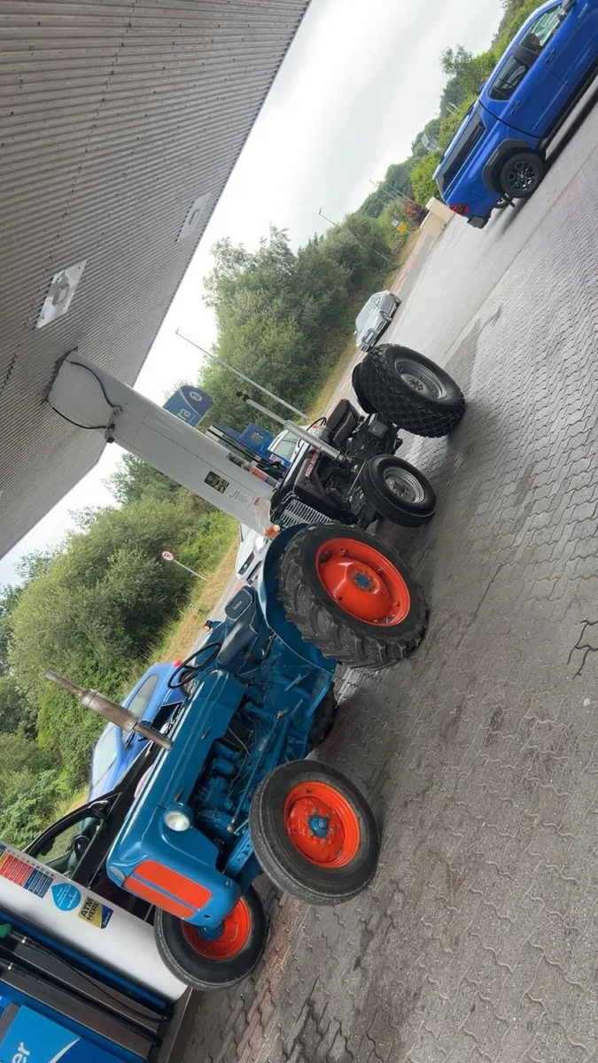 Fordson dexta - Image 1