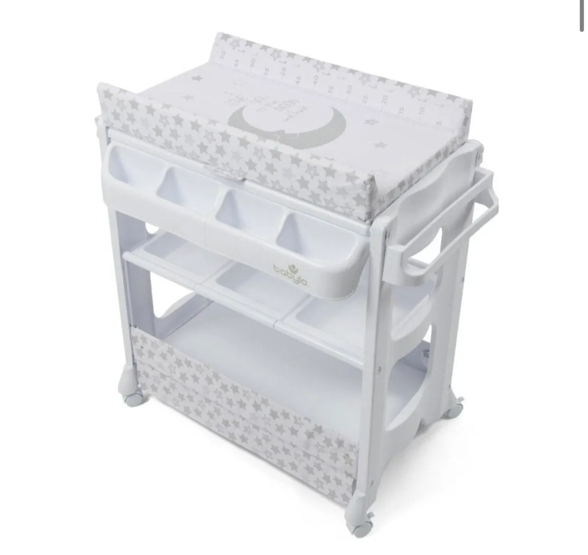 Baby changing table - Image 1